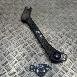 Окуляр кронштейн фары правой Nissan X-Trail T31 (2007-2012) 62512JG00A