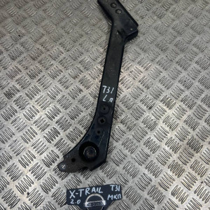 Окуляр кронштейн фары левой Nissan X-Trail T31 (2007-2012) 62513JG00A