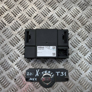Блок управления комфортом Nissan X-Trail T31 (2007-2012) 284B2JD11C