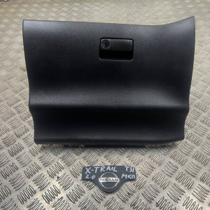 Бардачок пасажира Nissan X-Trail T31 (2007-2012) 68520JG41A