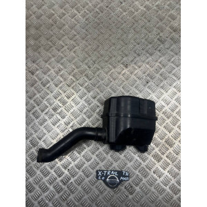 Резонатор воздушного фильтра Nissan X-Trail T31 (2007-2012) 2.0 МКПП 16585JG00A