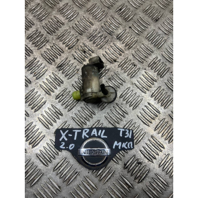 Насос моторчик омывателя фар Nissan X-Trail T31 (2007-2012) 28920CN000