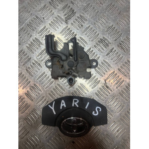 Замок капота Toyota Yaris (2005-2010) 1,3 МКПП 535100D120