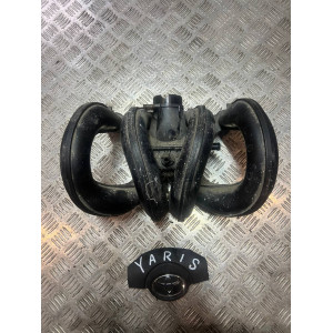 Коллектор впускной Toyota Yaris (2005-2010) 1,3 МКПП 1710123011