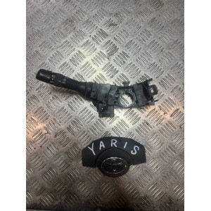 Переключатель подрулевой левый Toyota Yaris (2005-2010) 841400D090 
