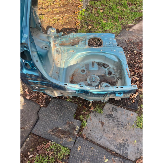 Четверть кузова крыло заднее корыто Toyota Yaris (2011-2014) 616020D150 5831152110 583070D140 *левая сторона